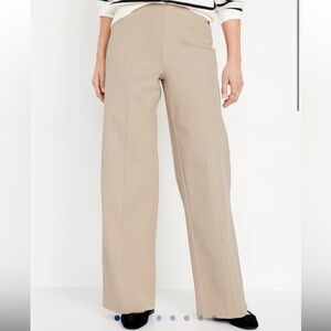 Old Navy Wide Leg Pull on Pixie Pants